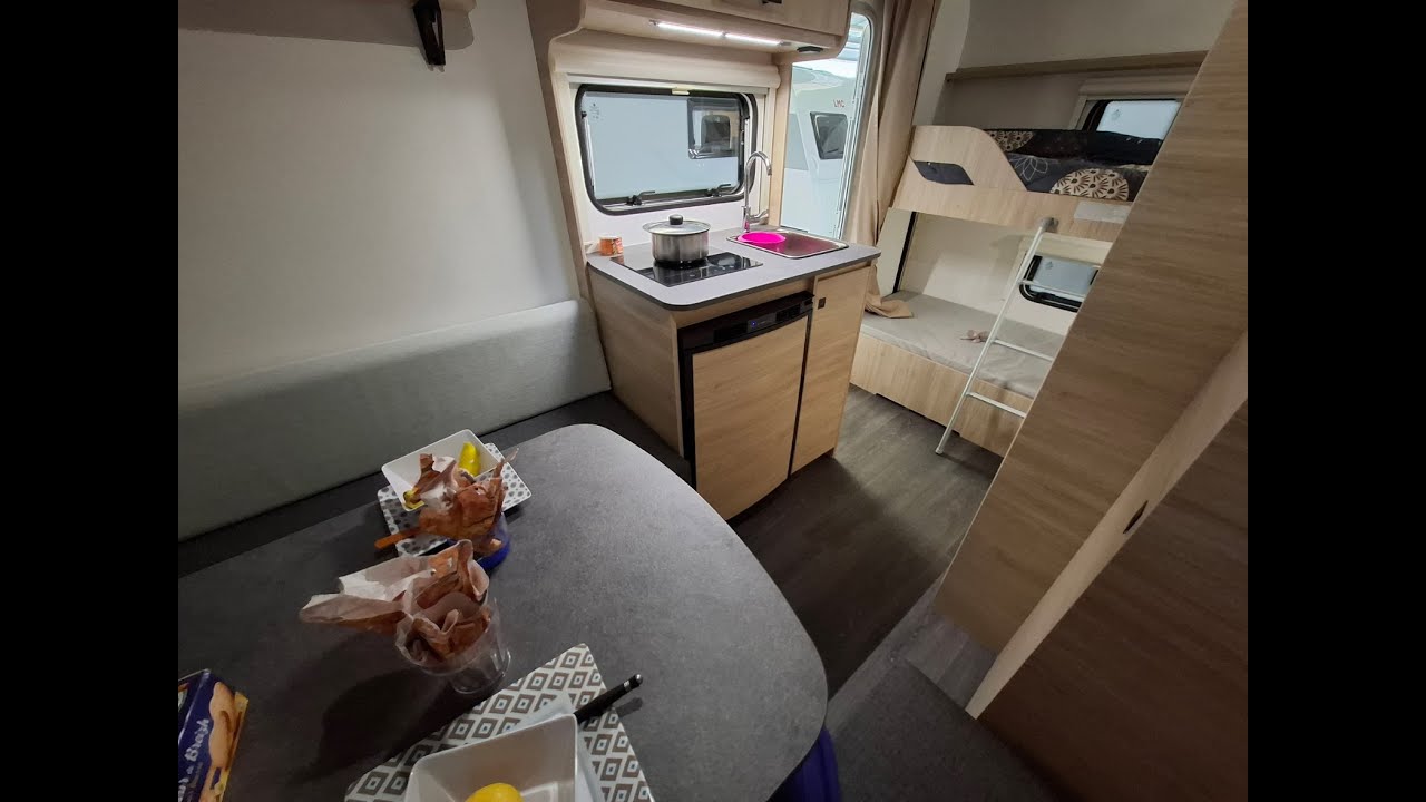 CARAVELAIR ALBA 366 2025