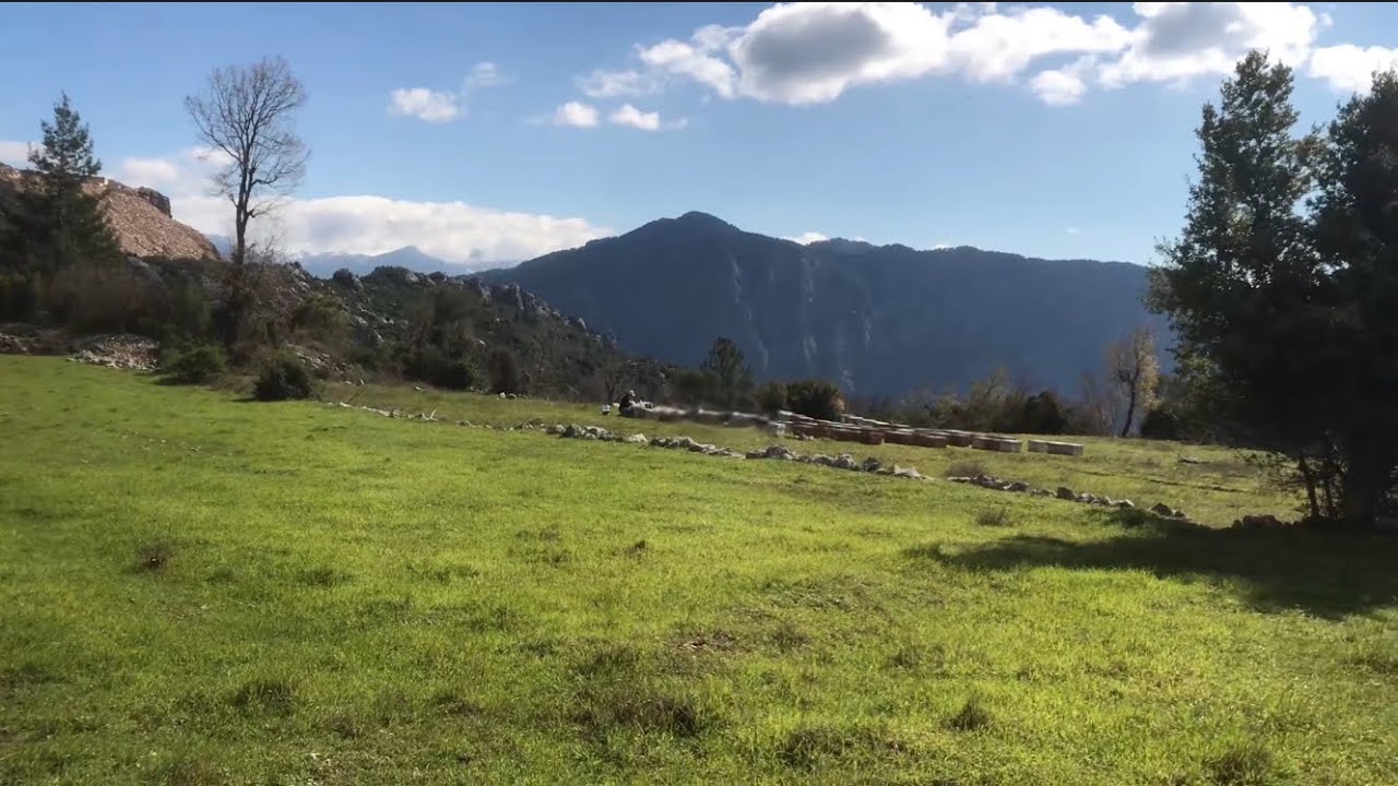 Arılar Petek İstiyor - Kovan Değiştirme - Bahar Gelişimi