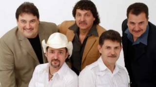 Video thumbnail of "Los Mier- Te Amo"