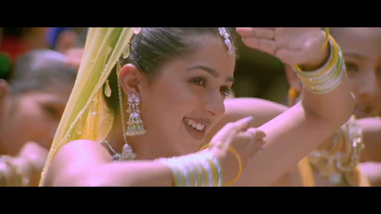 sarki-chunariya-re-zara-zara-run-2004-fullhd-1080p-bollywood-song