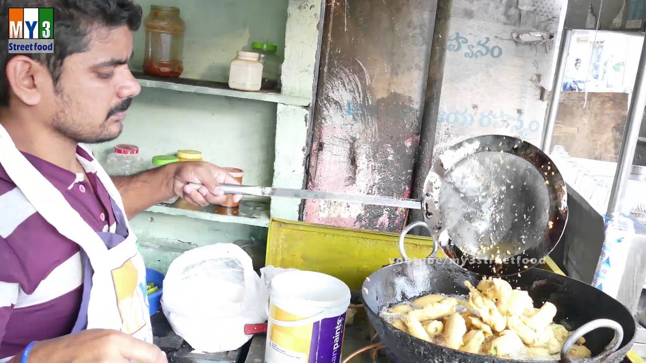 MIRCHI BAJJI | CHILLI FRITTERS | ANDHRA STREET FOOD | INDIA | 4K VIDEO street food