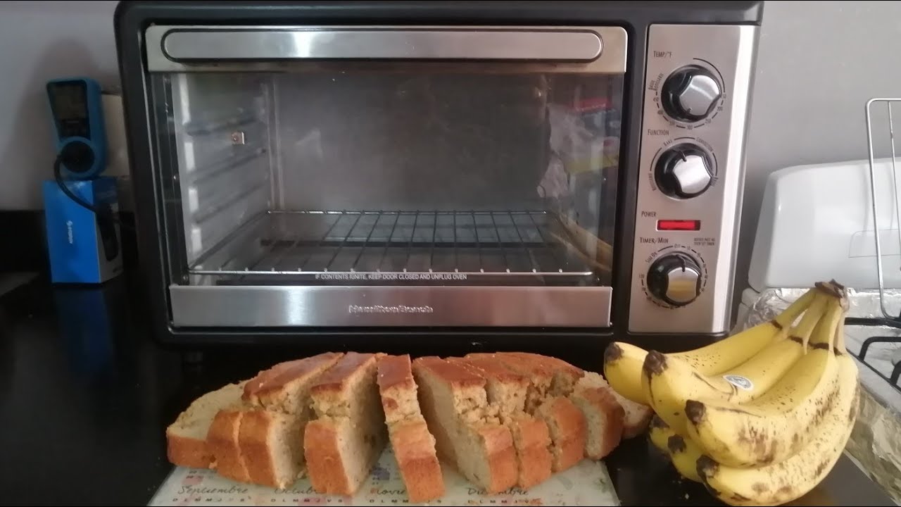 Panque de plátano en horno eléctrico y consumo de luz y dinero