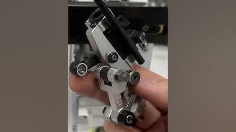 How to replace the reciprocator for embroidery machine