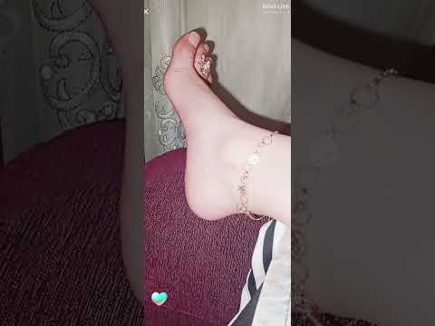 عرض اقدام الملكة