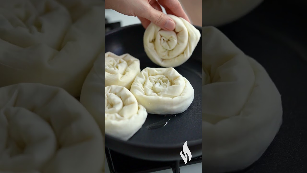 Peynirli Tava Böreği Tarifi 🧑🏻🍳😍 Nefis Yemek Tarifleri #shorts #nefisyemektarifleri Peynirli Tava Böreği Tarifi 🧑🏻🍳😍 Nefis Yemek Tarifleri #shorts #nefisyemektarifleri