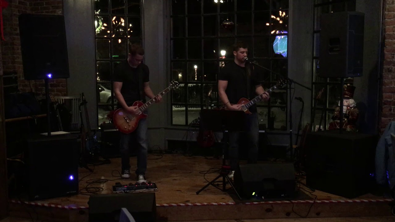 Welcome To The Jungle - Guns 'n Roses - cover by Kuhn Brothers