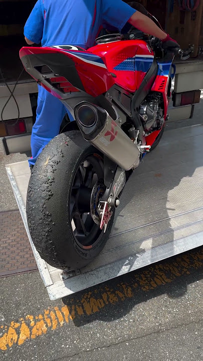 The bike that won the #Suzuka8H 2024 got back home in Asaka.