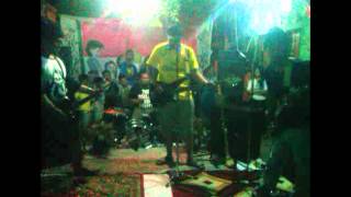 Download Lagu Tiang Listrik Band MP3