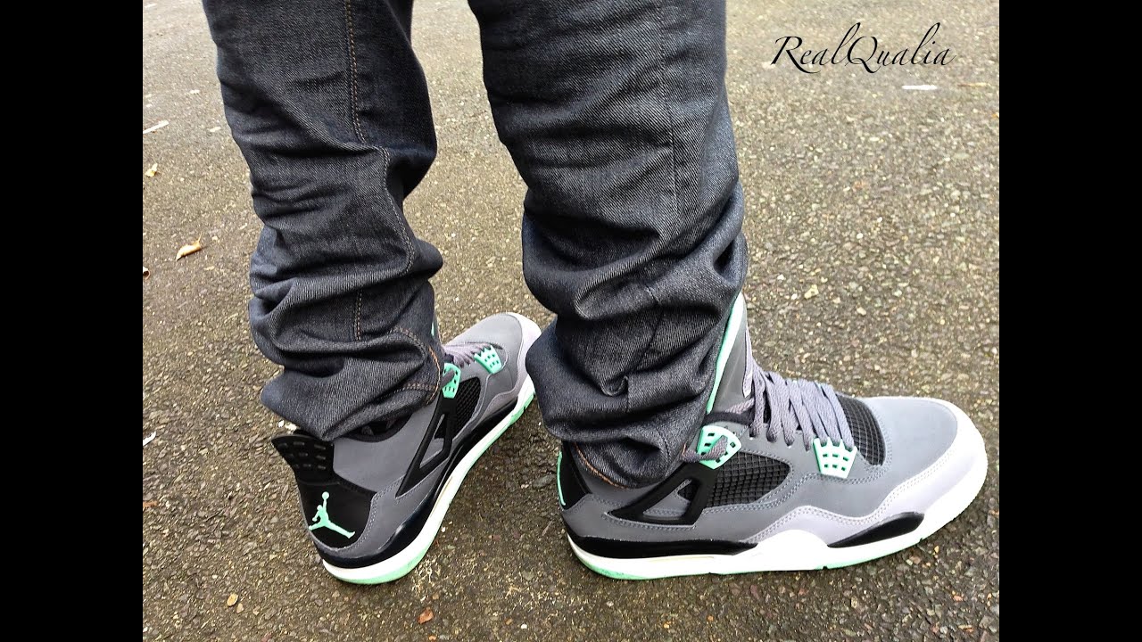 jordan 4 green glow on feet