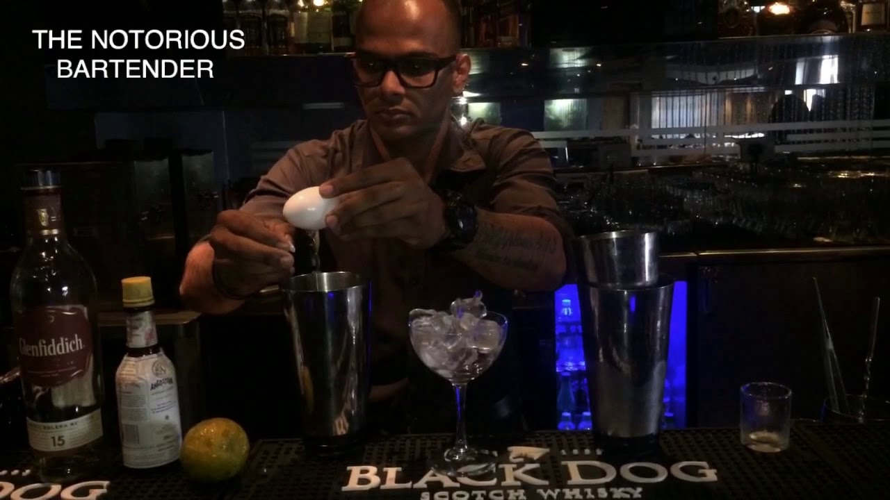 How to make a whiskey sour by “The Notorious Bartender “