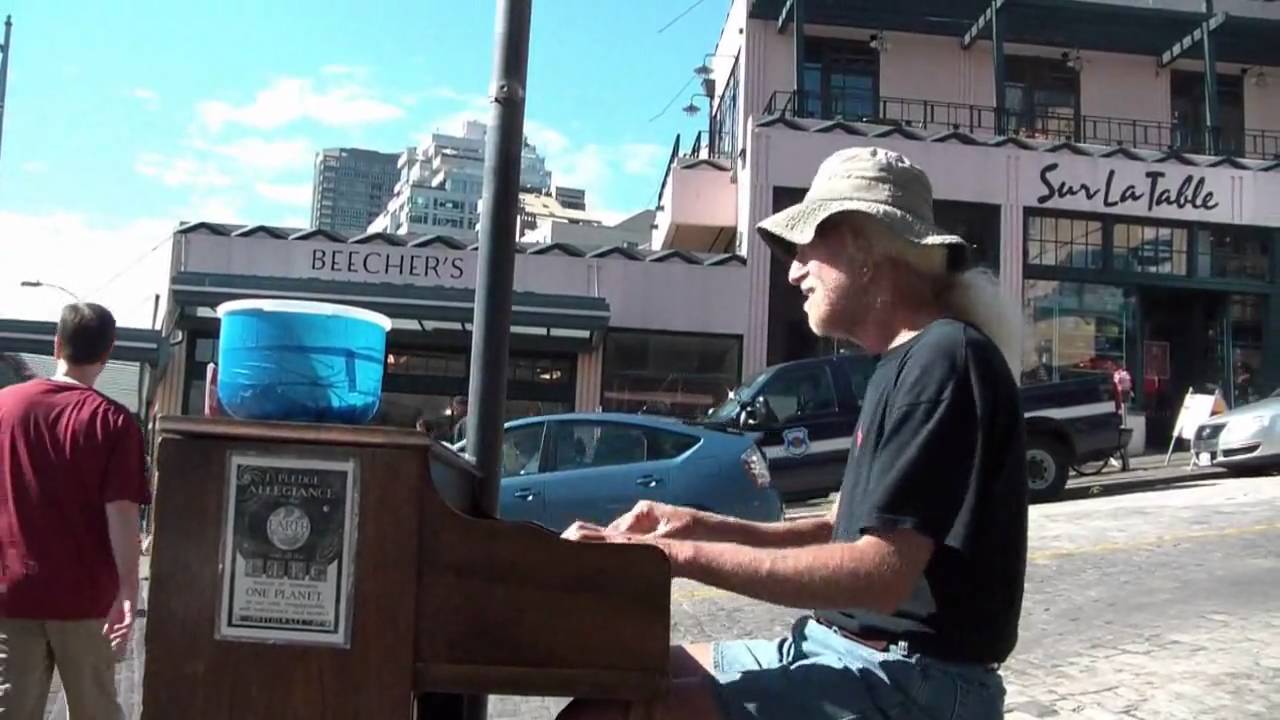 Pike Place Market Busking / Street Performance -- Video 4 HD