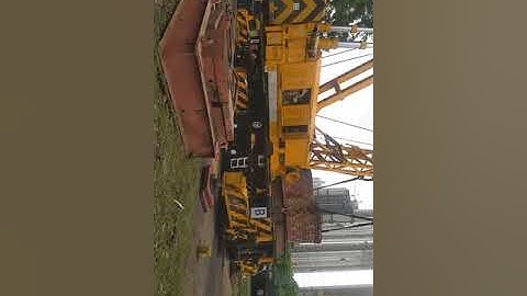 Old Model of 140T Cowans Sheldon Crane - Load Testing at Parel Workshop