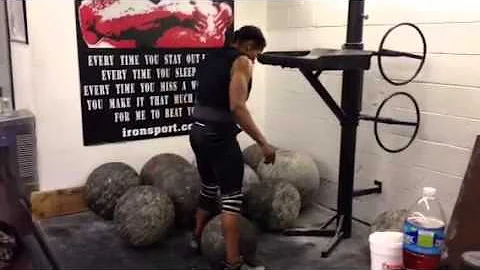 Maya Winters finishing up a set of 15