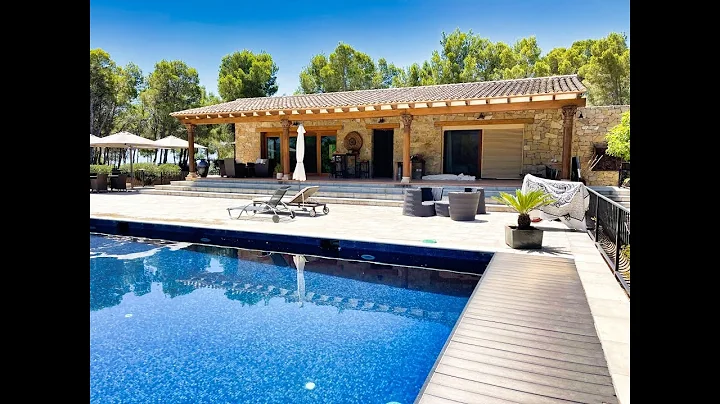 Exceptional finca with a guest house for sale in Altea