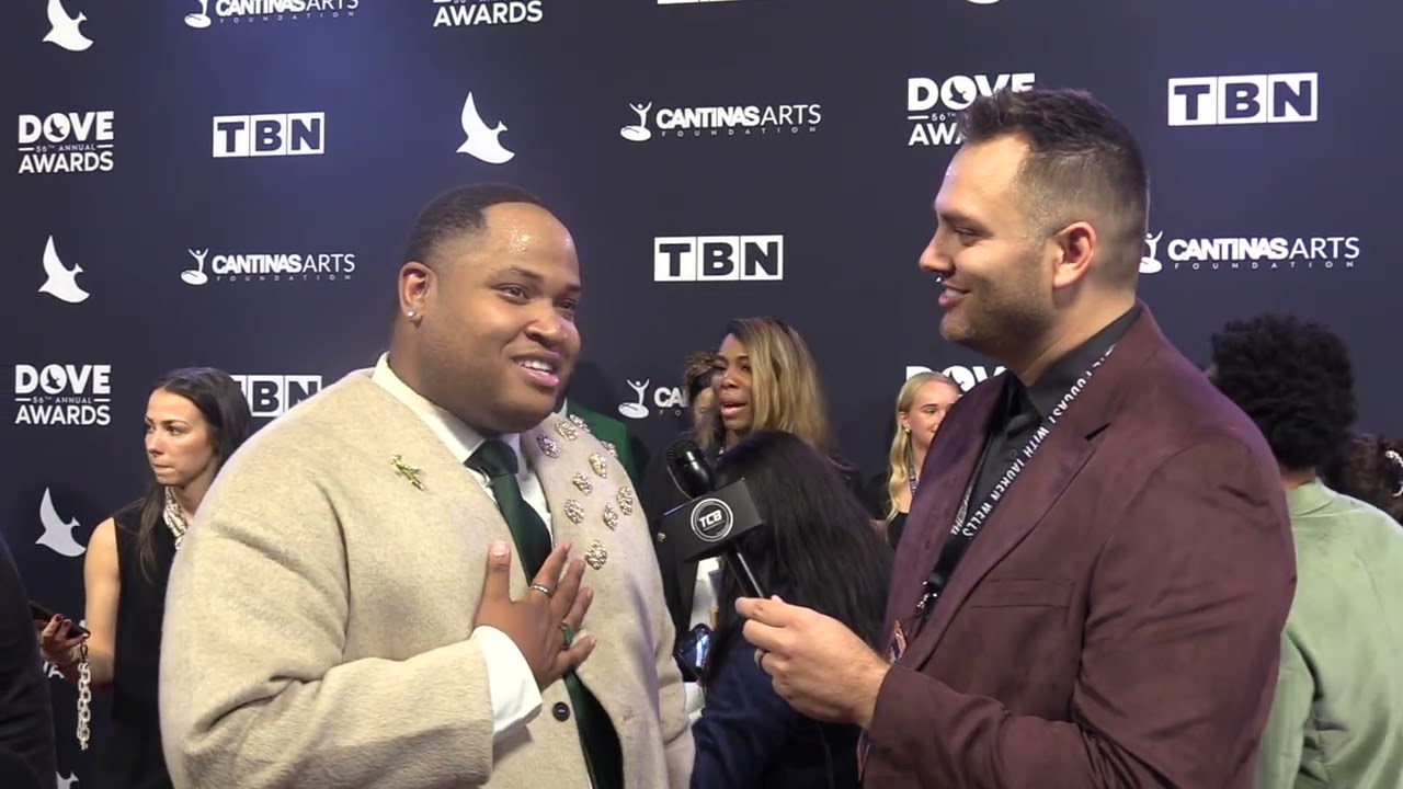 Эксклюзив: Аарон Коул рассказывает о номинации на премию Dove Awards: «ИЗВИНИТЕ, Я (ОПЯТЬ) ИЗМЕНИ...