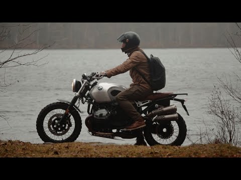 BMW R NineT Scrambler In The Rain 