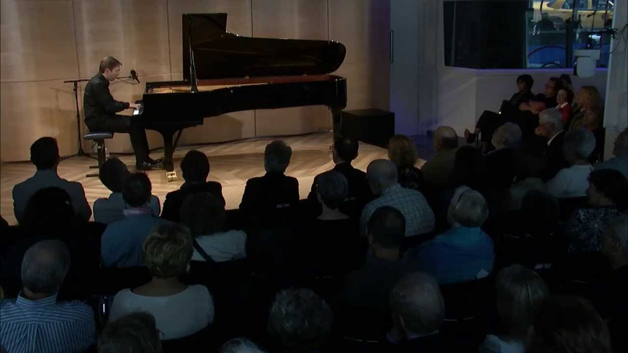 Leif Ove Andsnes performs Beethoven, Sonata #22 opus 54