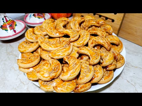 حلوة العشر دقائق بدون زبدة بمكونات متواجدة فكل بيت سهلة وسريعة التحضير لذيذة جدا