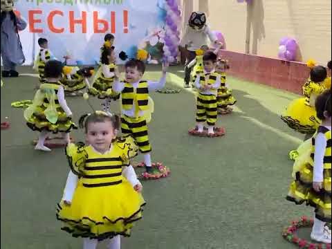 Танец Пчелки - YouTube