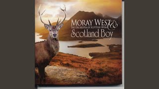 Video thumbnail of "Moray West - Iona Boat Song"