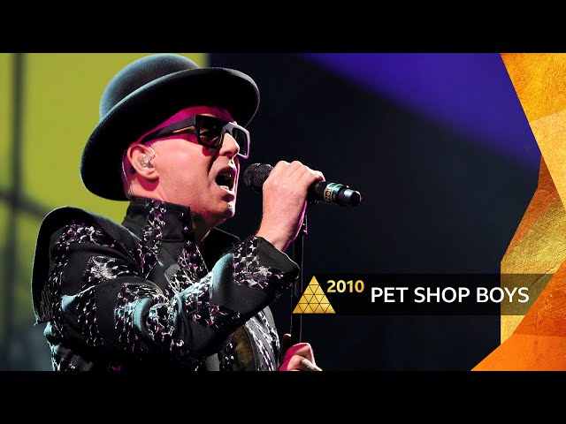 Pet Shop Boys - It's A Sin (Glastonbury 2010) Pet Shop Boys - It's A Sin (Glastonbury 2010)