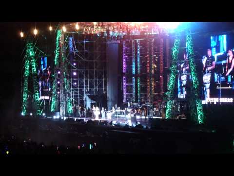张惠妹 AMeiZING 大马演唱会05.05.2012（彩虹）.MP4