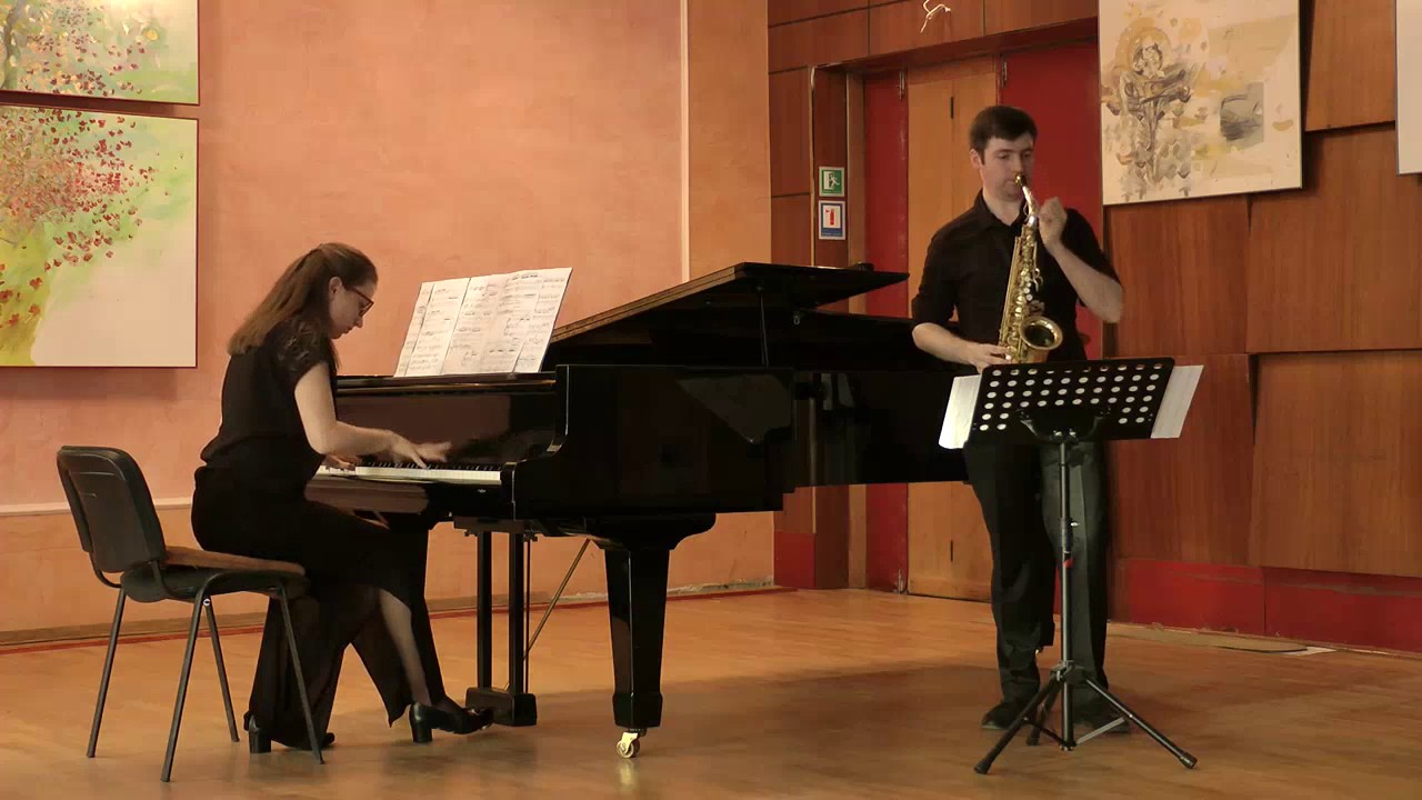 Volodymyr Runchak - Concerto for alto saxophone and chamber orchestra (piano version)