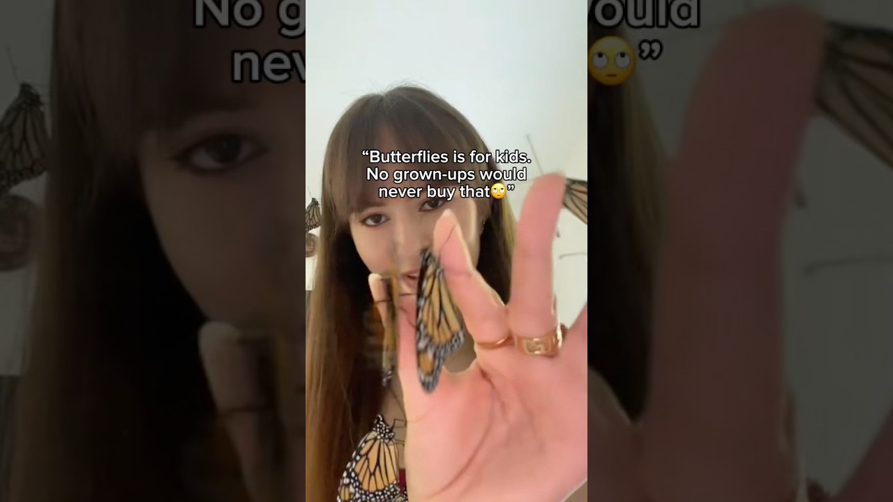 Would you wear this necklace?🥀🦋🖤 