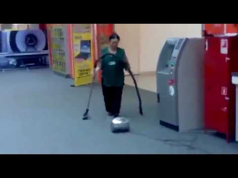 Figuraccia della donna delle pulizie youtube Donne delle pulizie