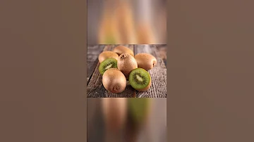 Почему фрукт киви так называется #shorts