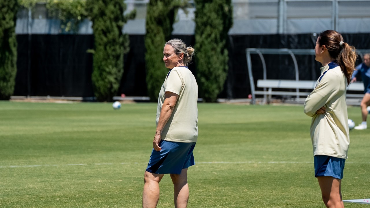 Press Conference: Laura Harvey on Momentum Ahead of Match at Bay FC
