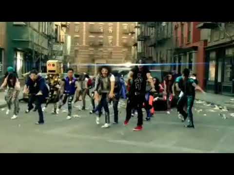 Everyday i'm standing on the grassland looking at beijing