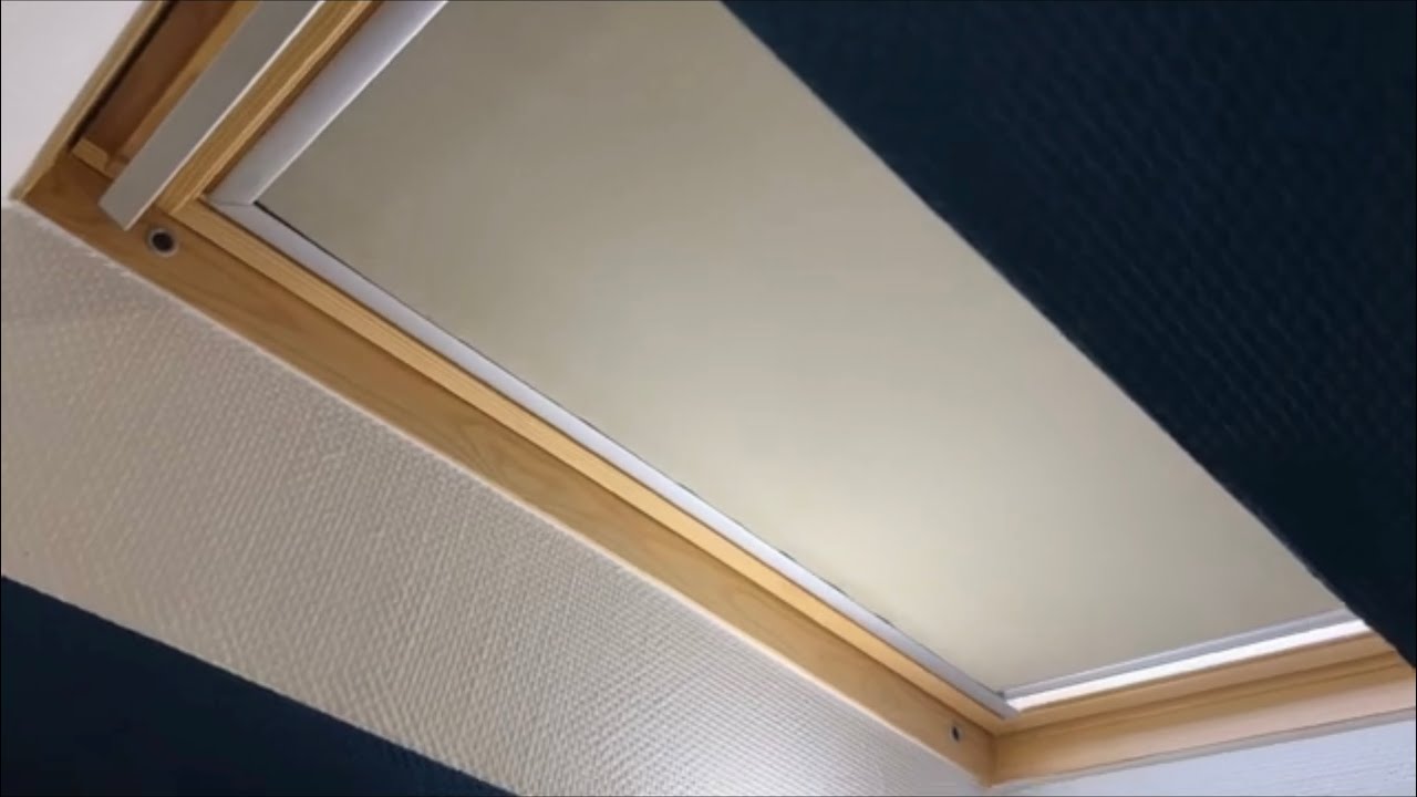 Verdunkelungsrollo Als Sicht Und Sonnenschutz Montieren Velux Rollo verdunkelungsrollo-als-sicht-und-sonnenschutz-montieren-velux-rollo