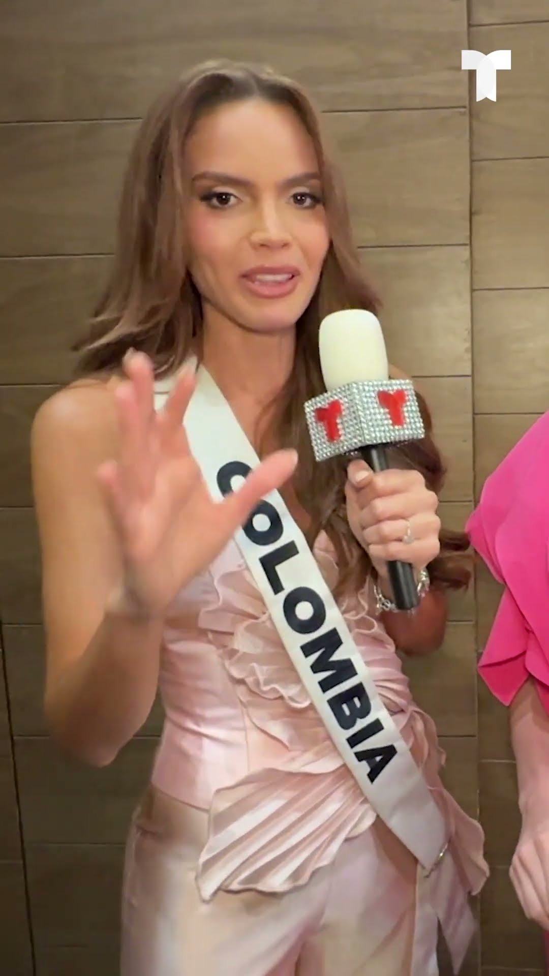 Miss Perú está feliz luego de su entrevista con los jurados de #MissUniverso