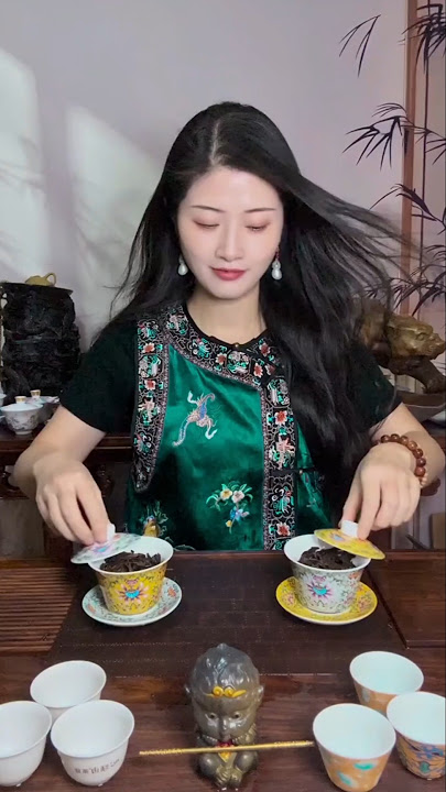 The Stunning Art of Tea Serving from China!