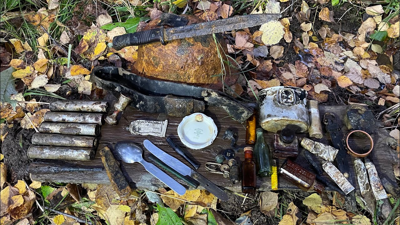 Невероятные находки ! Блиндаж 2022 года ! Часть 1 /  Incredible finds! Dugout 2022! Part 1.