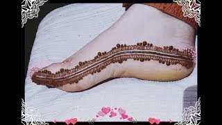 Very simple and beautiful feet mehndi design. screenshot 2