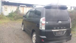 Видео-тест автомобиля Toyota Noah (Azr65-0081622, темно-серый, 2004 г. )