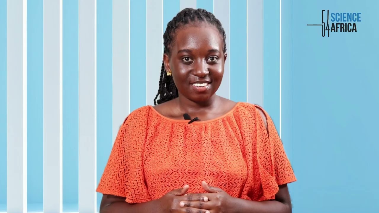 Why Africans and Asian Elephants Smell Differently To Find Food? 