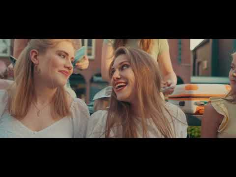Zus - Ik wil naar Lloret  (Officile Videoclip)