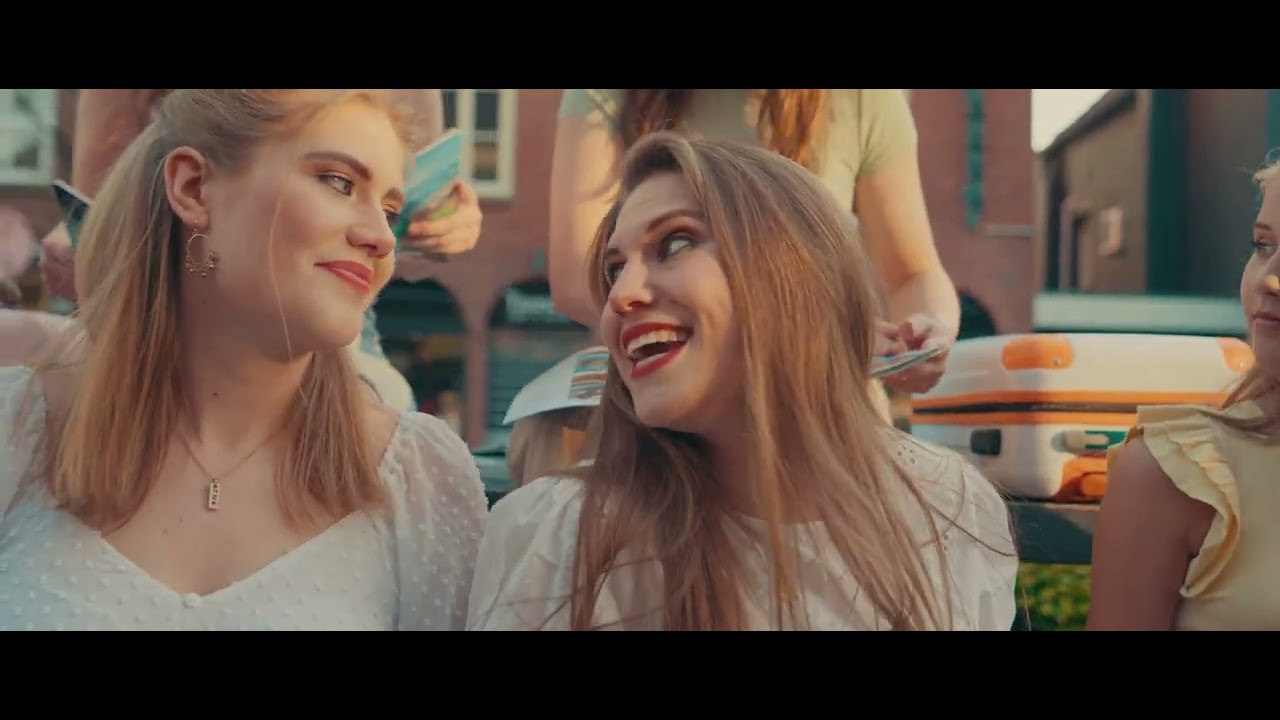 Zus - Ik wil naar Lloret  (Officiële Videoclip)