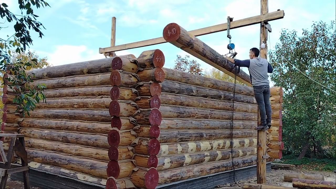 Баня из бревна  Часть 2 Установка на фундамент под крышу