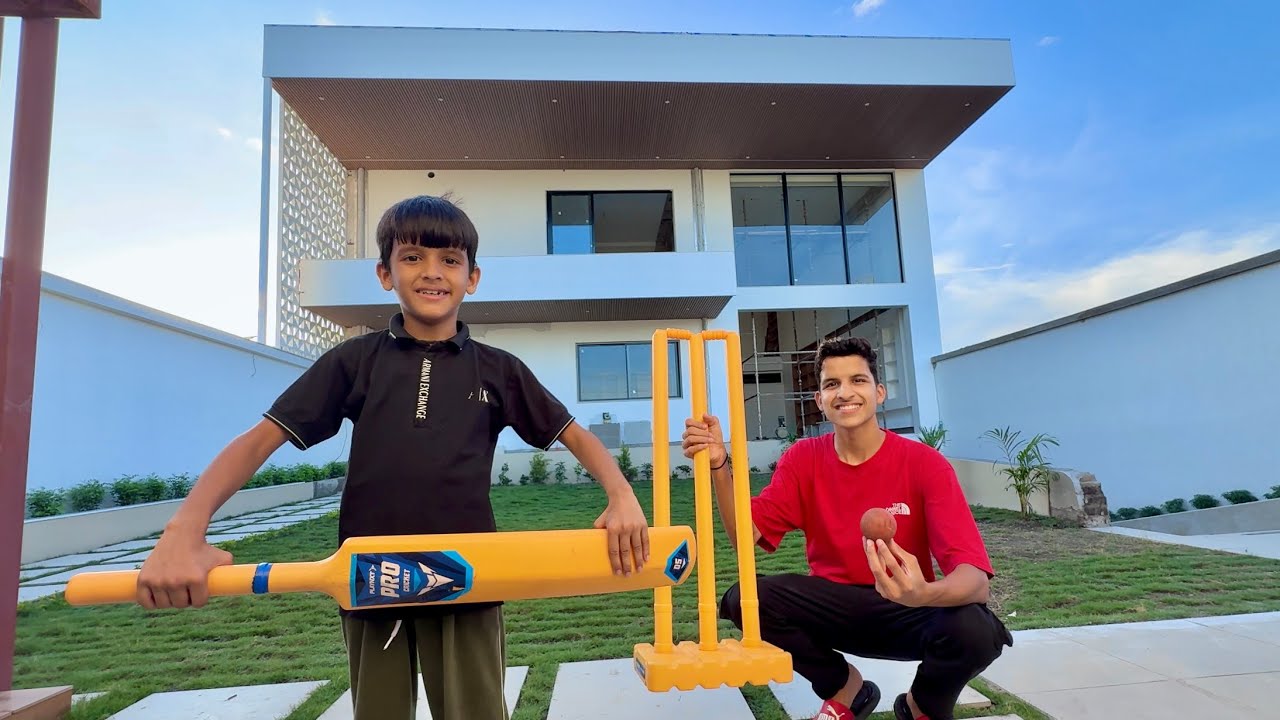 Playing Cricket 😍 New Gharpe 