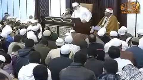 الشيخ محمد يعقوب يبكي ويتأثر مع الحاضرين من قراءة القارئ عبدالله كامل آيات تهز القلوب