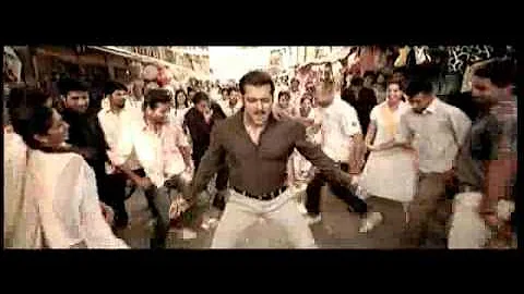 Tere Mast Mast Do Nain - Dabangg - Bollywoodhungama.com