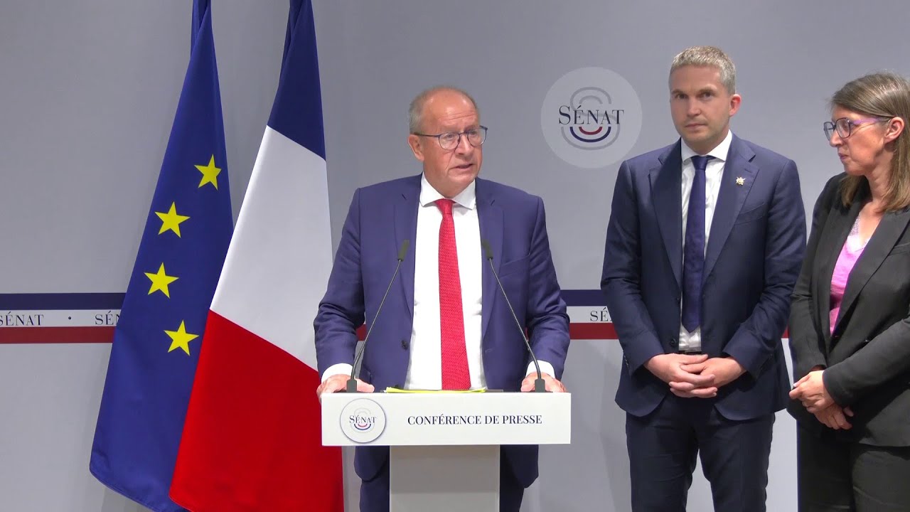 Marchés publics : un rapport sénatorial dénonce un “recours massif” de l’Etat aux GAFAM