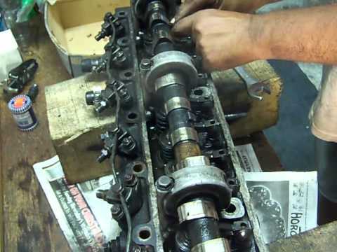 LD28 Head - Rocker Arm Removal.mp4 - YouTube