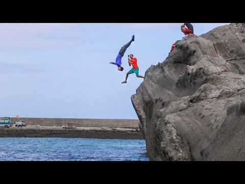 一起來台東吃海味玩跳水 Come to Taitung for Seafood and Cliff Jumping