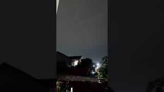 langit senja setelah hujan #pemandangan #langit