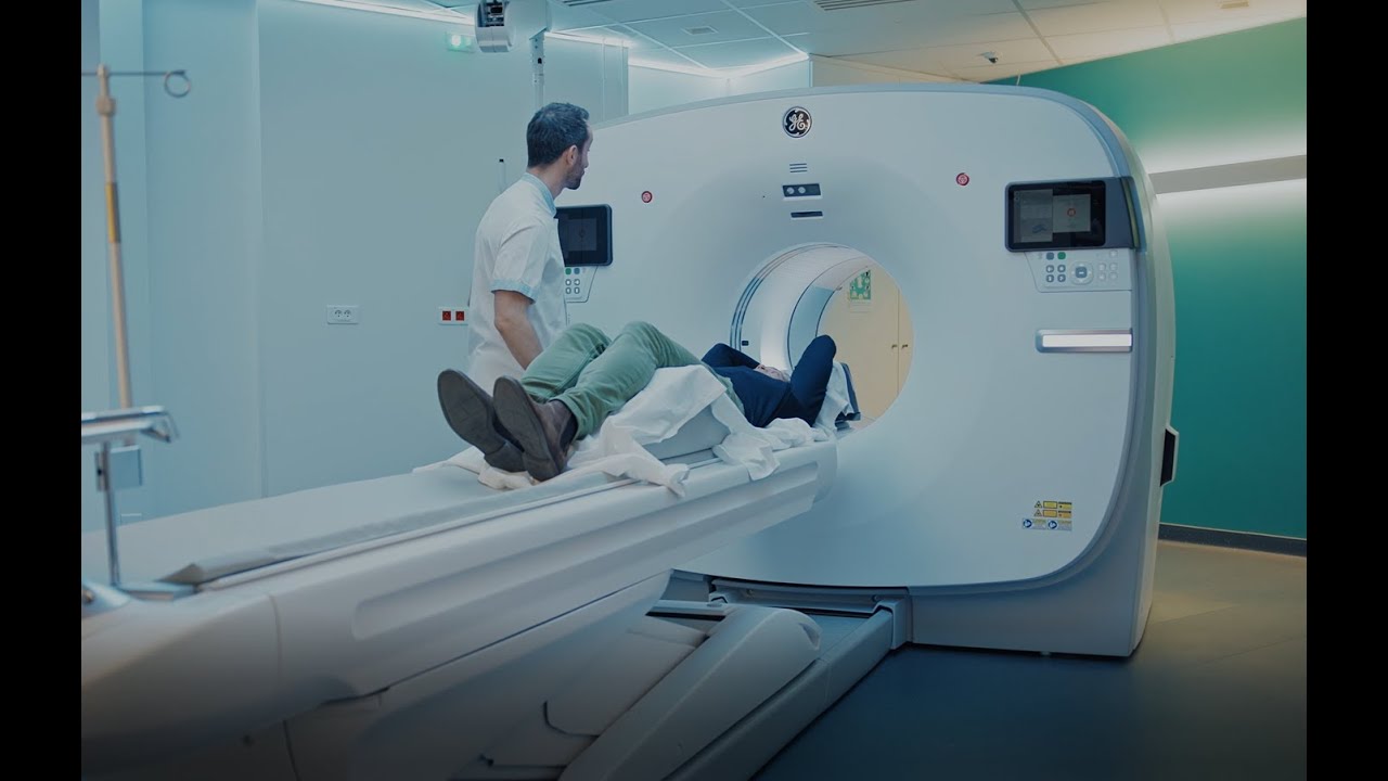 🚀Le Centre Eugène Marquis installe une caméra TEP de dernière génération